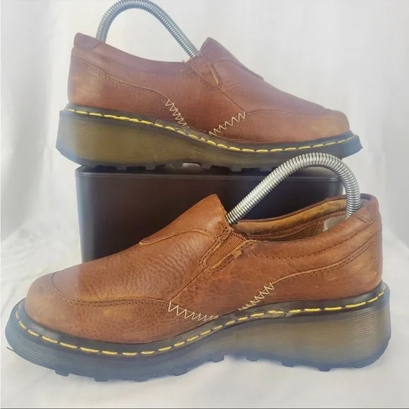 Vintage Dr. Martens Mens 7 Womens 8 Leather Wedge Heel
Loafers Shoes Brown 3B43 - Picture 4 of 9